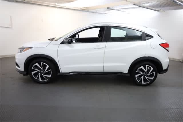 Thumbnail: 2019 Honda HR-V - 3