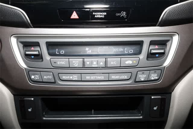 Thumbnail: 2022 Honda Pilot - 31