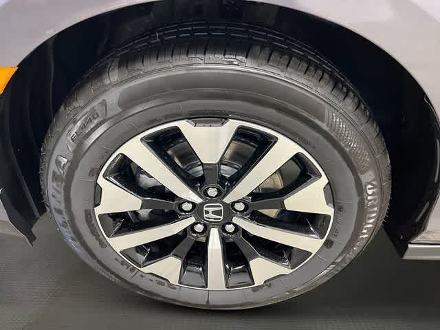 Thumbnail: 2026 Honda Odyssey - 10