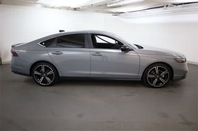 Thumbnail: 2023 Honda Accord - 9