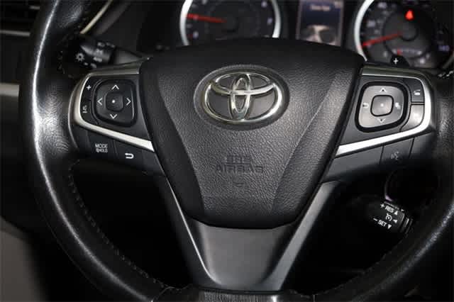 Thumbnail: 2016 Toyota Camry - 30