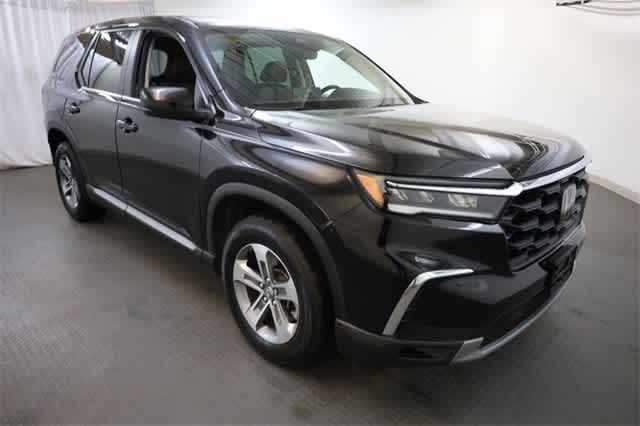 Thumbnail: 2023 Honda Pilot - 10