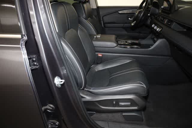 Thumbnail: 2023 Honda Pilot - 36