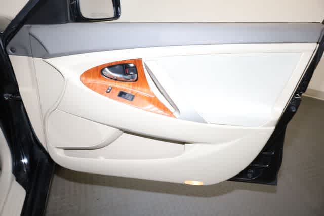 Thumbnail: 2008 Toyota Camry - 29