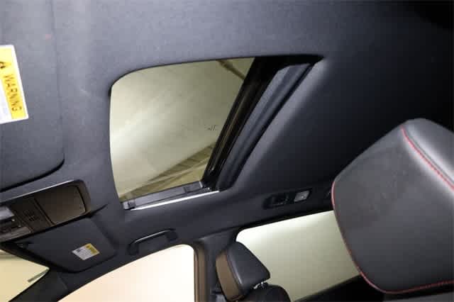 Thumbnail: 2023 Honda Odyssey - 28