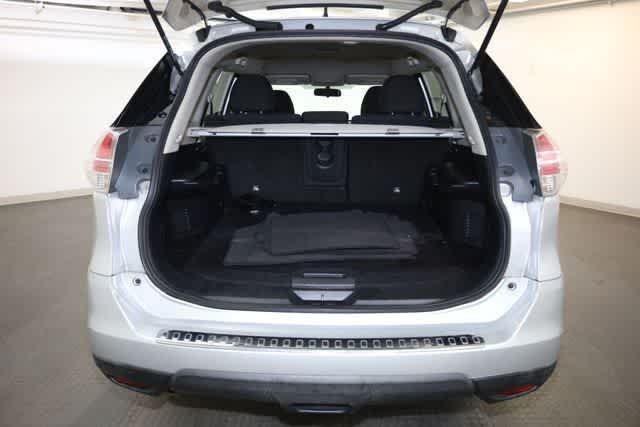 Thumbnail: 2016 Nissan Rogue - 30