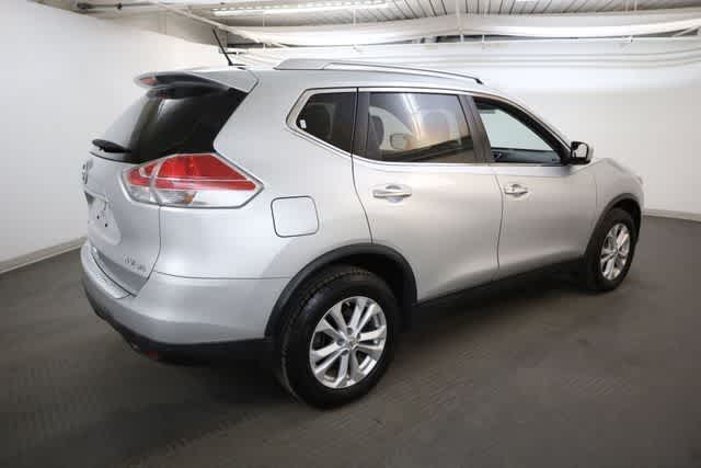 Thumbnail: 2016 Nissan Rogue - 8