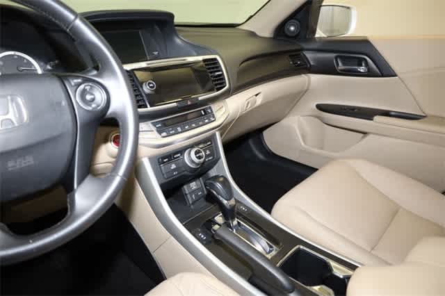 Thumbnail: 2015 Honda Accord - 23