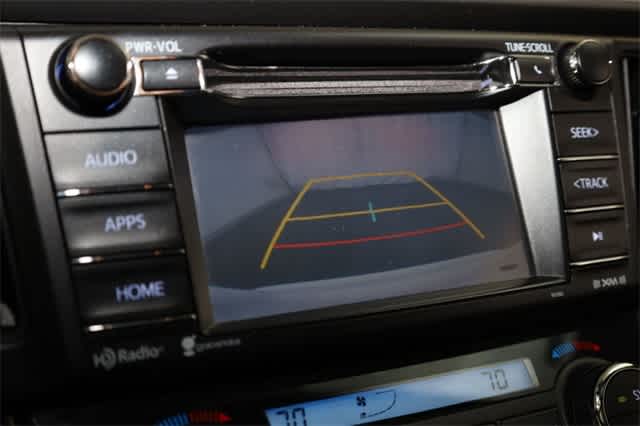 Thumbnail: 2018 Toyota RAV4 - 24