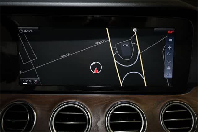 Thumbnail: 2017 Mercedes-Benz E-Class - 28