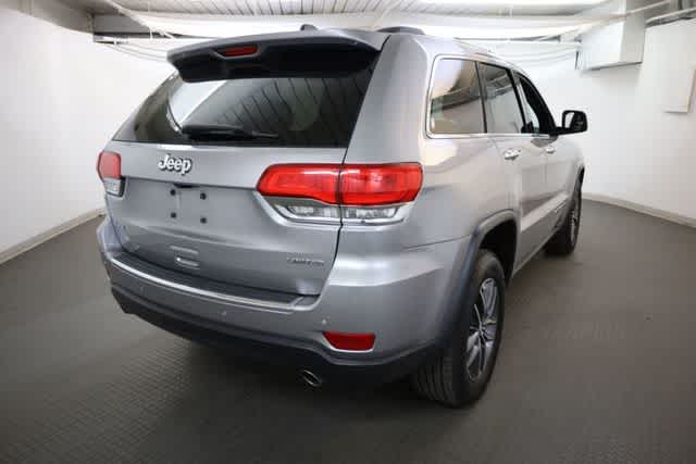 Thumbnail: 2017 Jeep Grand Cherokee - 7