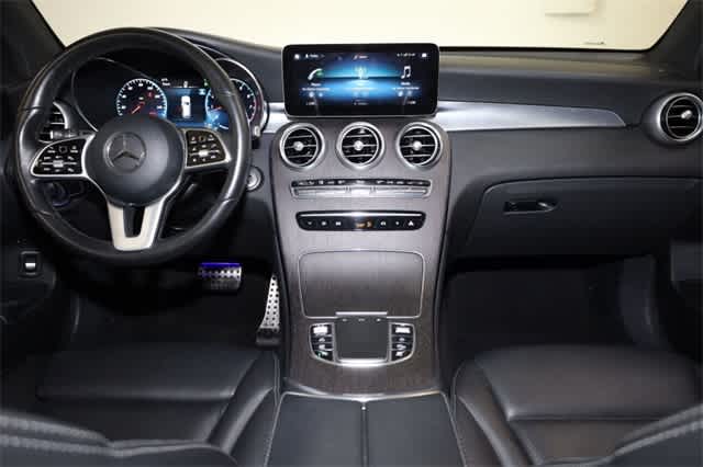 Thumbnail: 2022 Mercedes-Benz GLC - 17