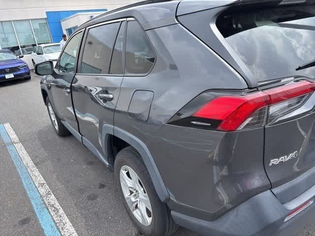 Thumbnail: 2019 Toyota RAV4 - 15