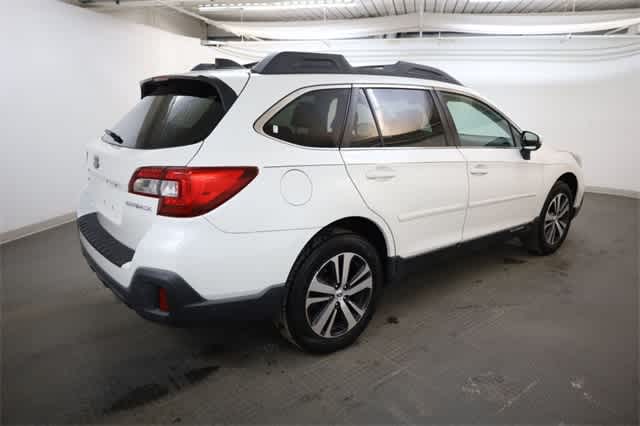 Thumbnail: 2018 Subaru Outback - 8