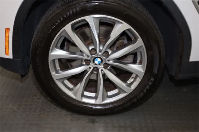 Thumbnail: 2018 BMW X3 - 40