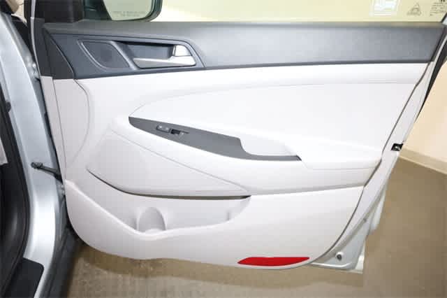 Thumbnail: 2019 Hyundai Tucson - 32