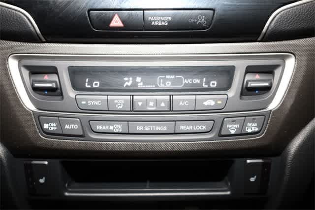 Thumbnail: 2022 Honda Pilot - 32