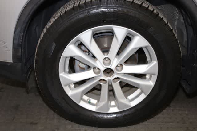 Thumbnail: 2016 Nissan Rogue - 35