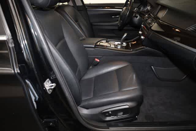 Thumbnail: 2015 BMW 5 Series - 37