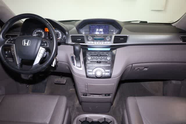Thumbnail: 2011 Honda Odyssey - 24