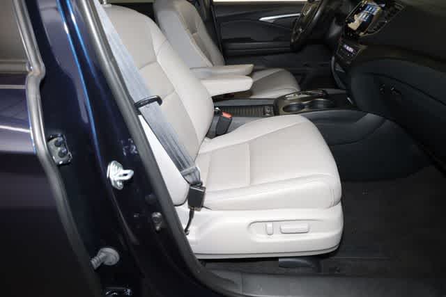 Thumbnail: 2023 Honda Passport - 36