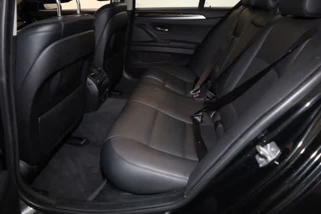 Thumbnail: 2015 BMW 5 Series - 21