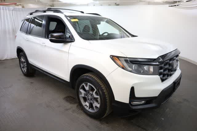 Thumbnail: 2023 Honda Passport - 10