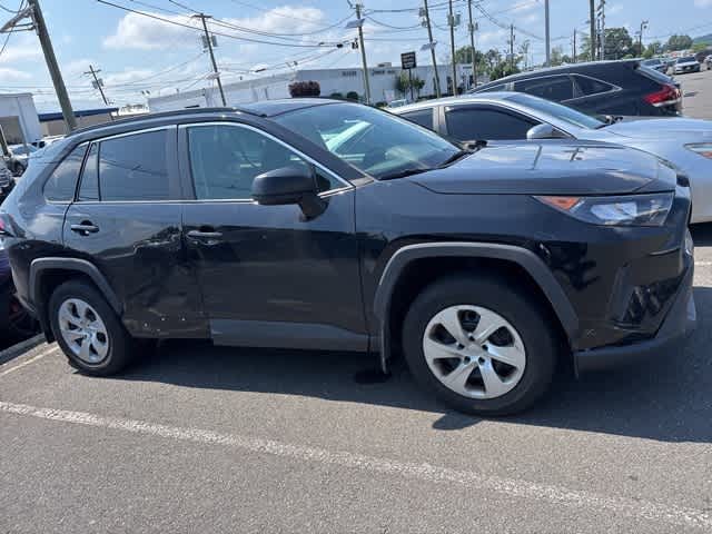 Thumbnail: 2020 Toyota RAV4 - 14