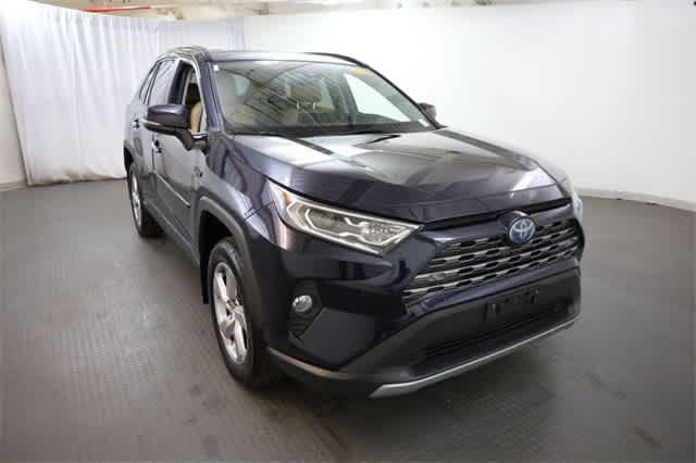 Thumbnail: 2019 Toyota RAV4 - 11