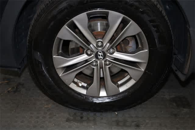 Thumbnail: 2013 Hyundai Santa Fe - 33