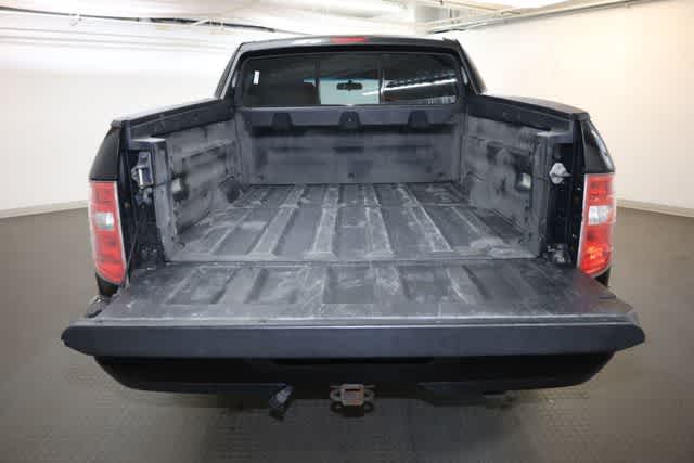 Thumbnail: 2011 Honda Ridgeline - 28