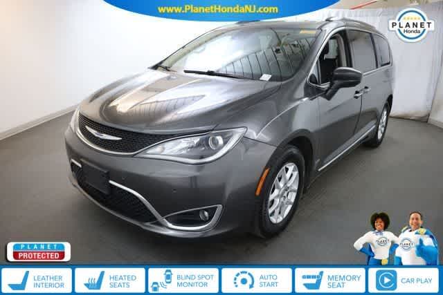 2020 Chrysler Pacifica Touring L -
                  Union, NJ