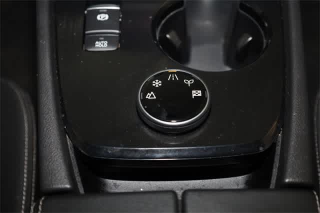 Thumbnail: 2023 Nissan Rogue - 32