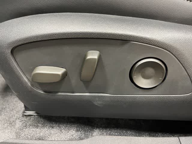 Thumbnail: 2026 Honda Prologue - 15