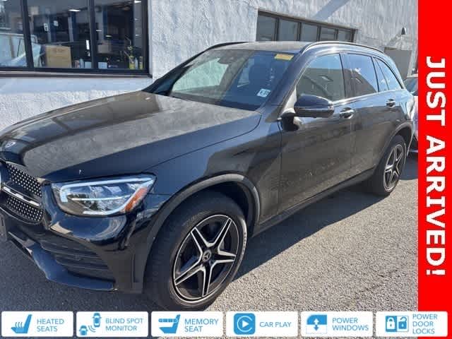 Thumbnail: 2022 Mercedes-Benz GLC - 1