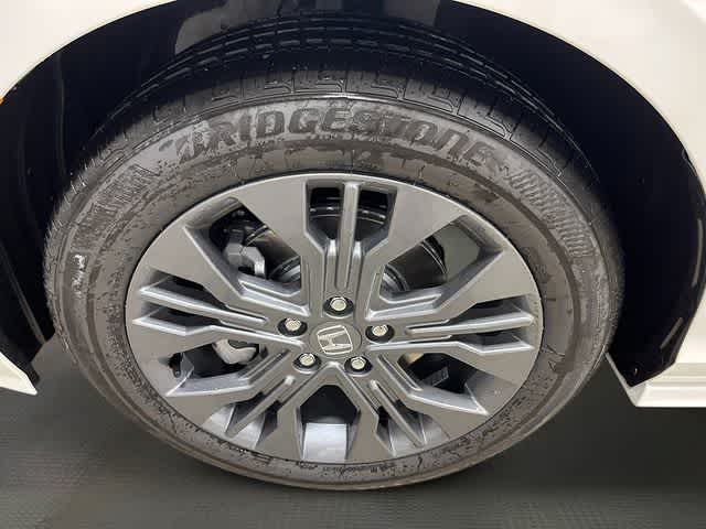 Thumbnail: 2026 Honda Odyssey - 11