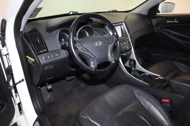 Thumbnail: 2014 Hyundai Sonata - 14
