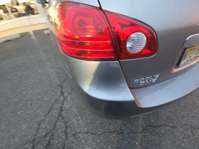 2011 Nissan Rogue S 33