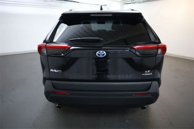 Thumbnail: 2021 Toyota RAV4 - 6