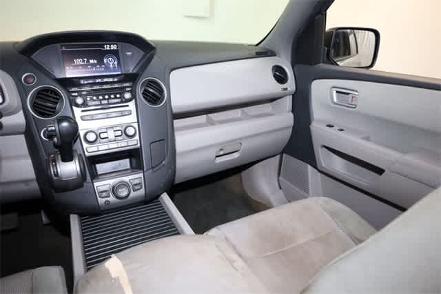 Thumbnail: 2015 Honda Pilot - 18