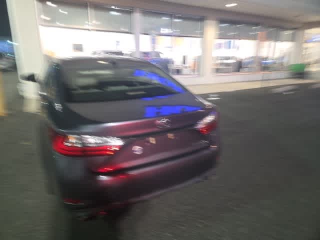 Thumbnail: 2016 Lexus ES - 11