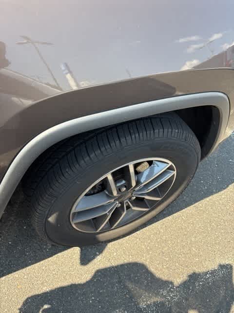 Thumbnail: 2019 Jeep Grand Cherokee - 14