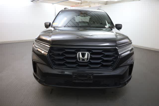 Thumbnail: 2023 Honda Pilot - 12