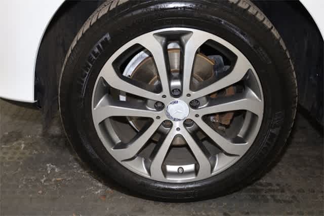 Thumbnail: 2016 Mercedes-Benz GLE - 40