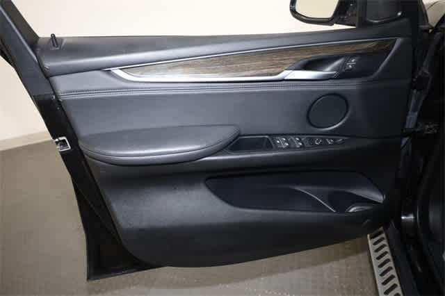 Thumbnail: 2015 BMW X5 - 13