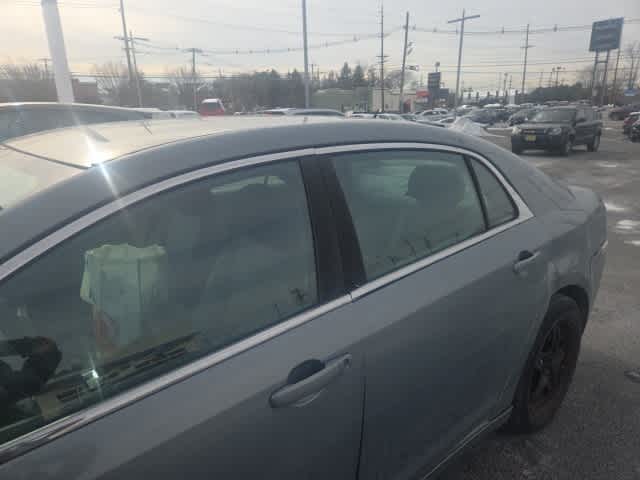 Thumbnail: 2009 Chevrolet Malibu - 5