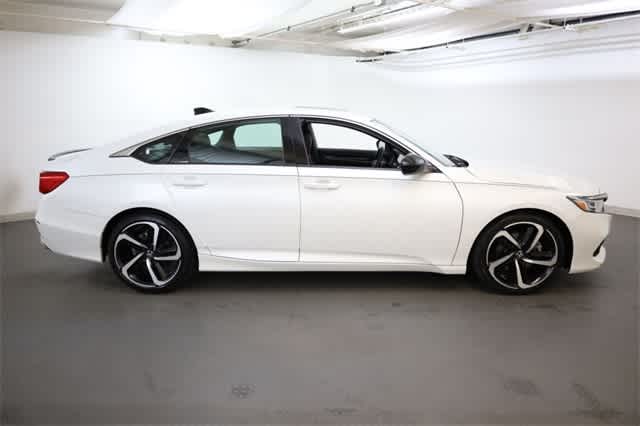 Thumbnail: 2022 Honda Accord - 10