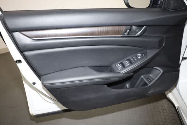 Thumbnail: 2020 Honda Accord - 13