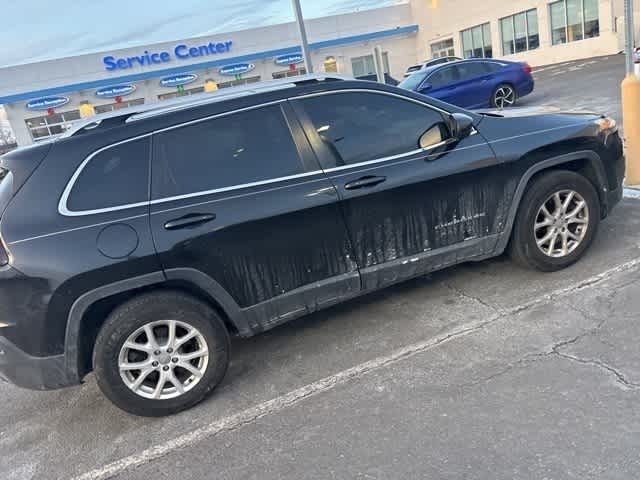 Thumbnail: 2015 Jeep Cherokee - 16