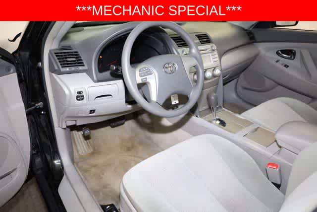 Thumbnail: 2011 Toyota Camry - 14